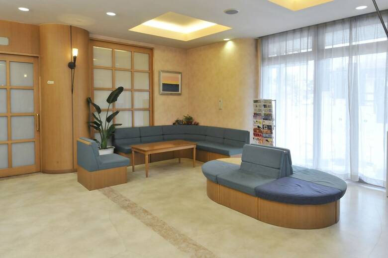 Island Hotel