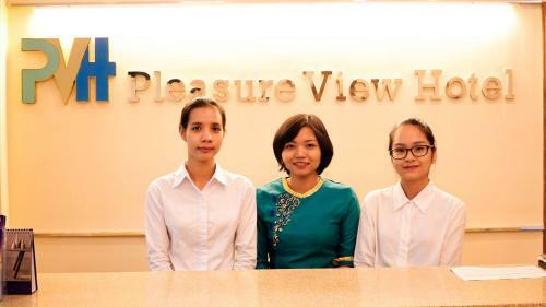 Pleasant View Hotel