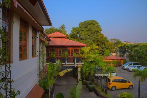 Savoy Hotel