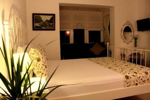 Adelfia Hotel