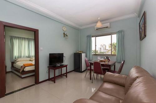 Hotel 63