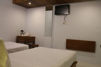 New Yangon Hotel