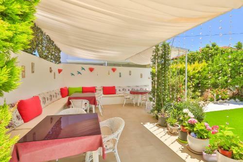 Bed & Breakfast Kiraz Pension