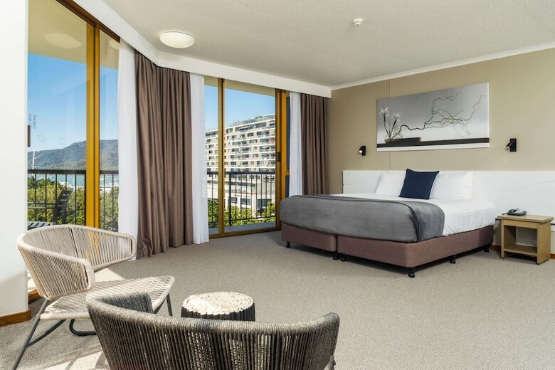 Hotel Pacific International