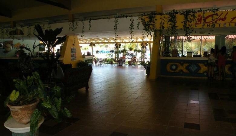 Hotel Club Amigo Mayanabo
