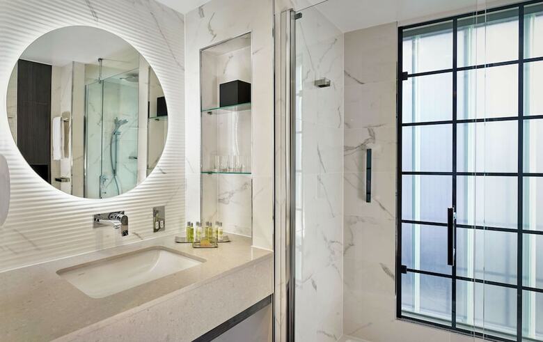 Hotel Doubletree By Hilton London � West End