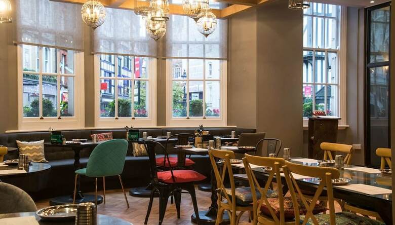 Courthouse Hotel London