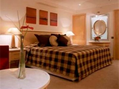 Courthouse Hotel London