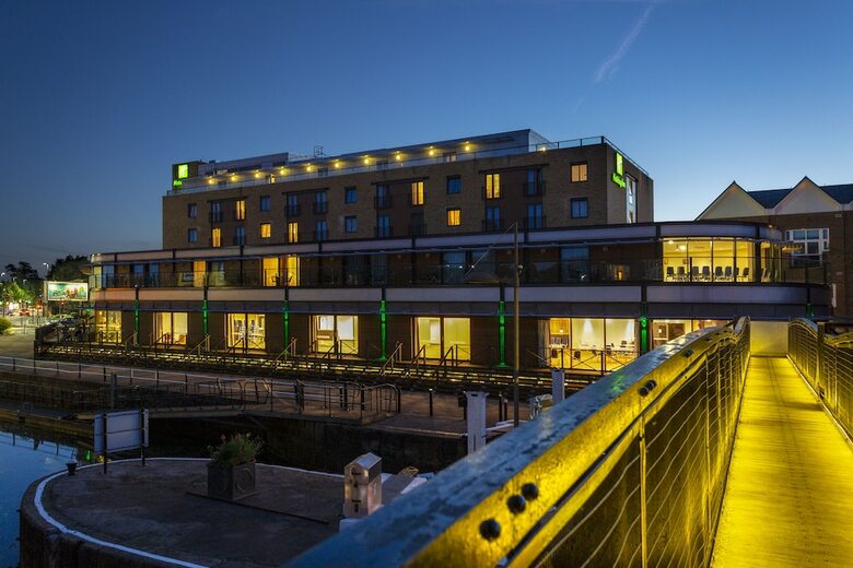 Hotel Holiday Inn London Brentford Lock