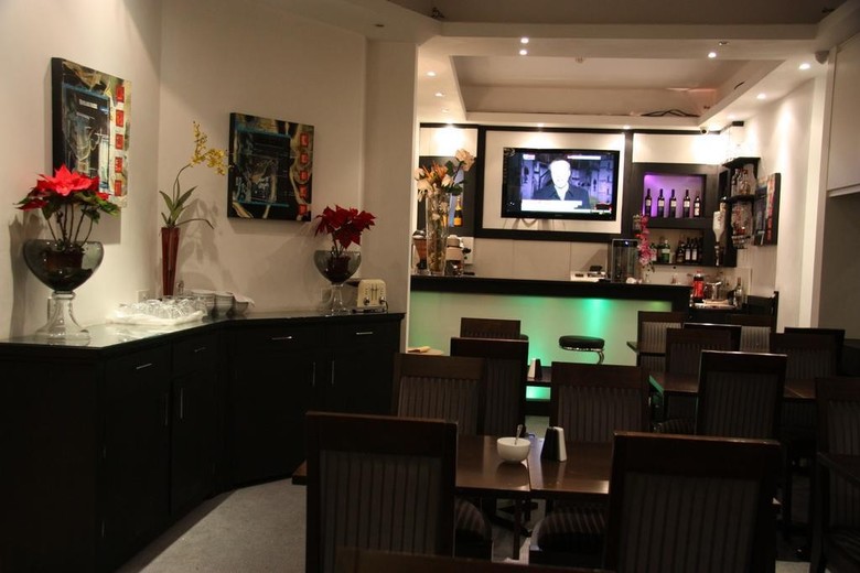 Hotel Kingsway Park