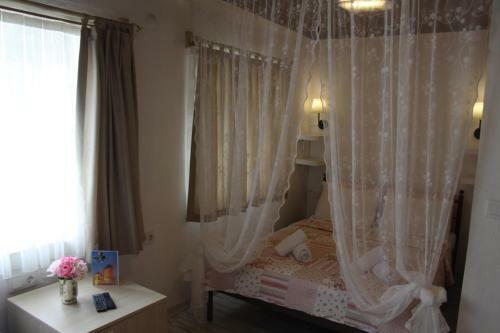 Hostal Imerek Tas Ev Hotel