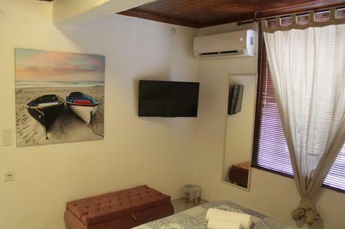 Hostal Imerek Tas Ev Hotel