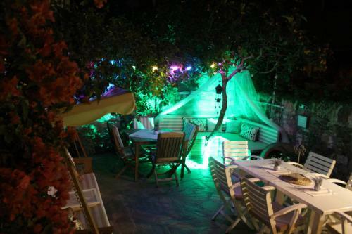 Hostal Imerek Tas Ev Hotel