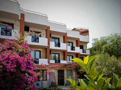 Parva Port Hotel