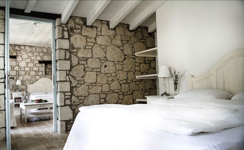 Manastir Alacati Hotel