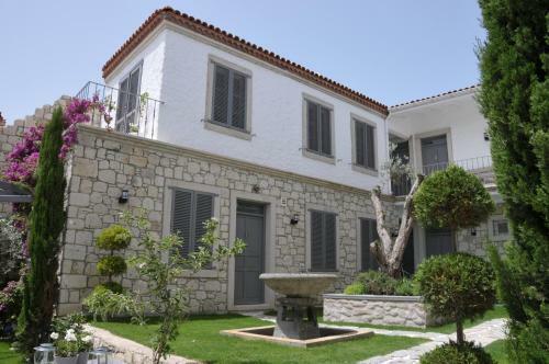 Ala Hotel