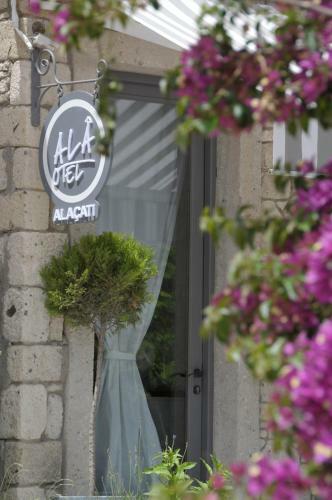 Ala Hotel