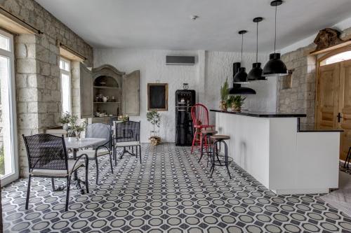 Hotel Ala�at? Casa Bella +12