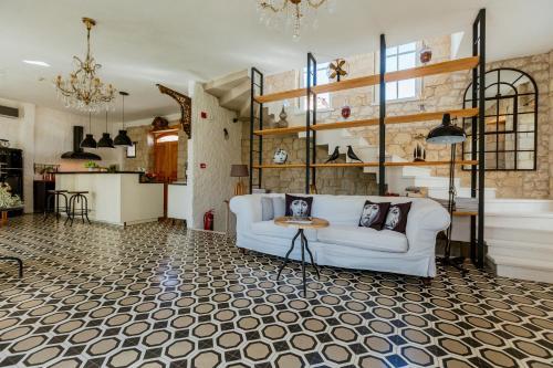 Hotel Ala�at? Casa Bella +12