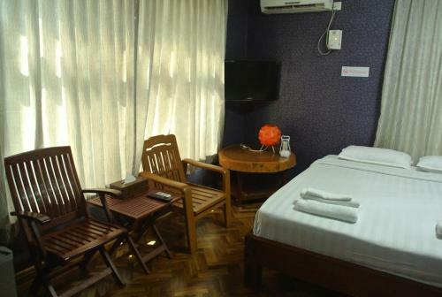 Yaewaddy Motel