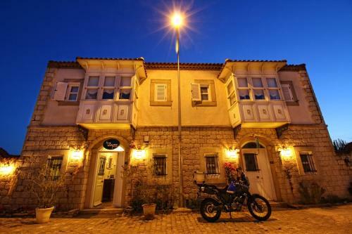 Alacati Le Trio Hotel