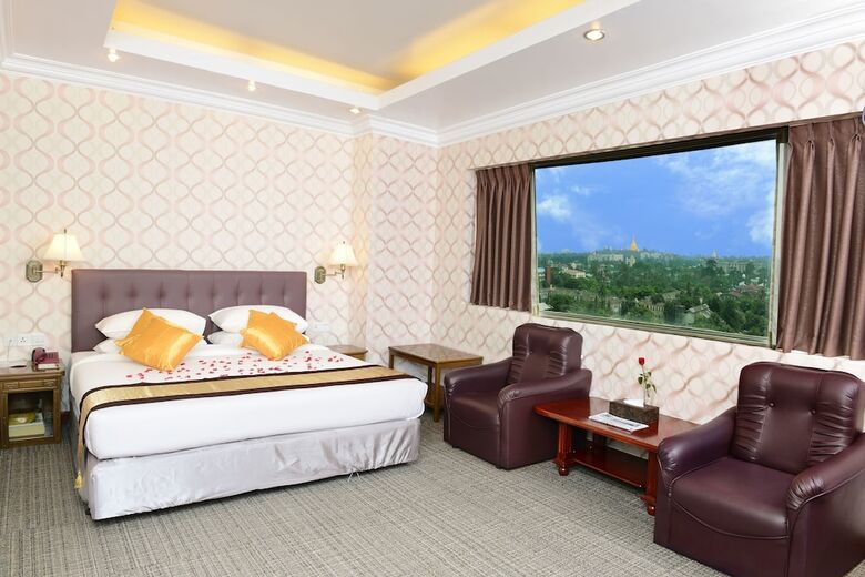 Hotel Grand United (ahlone Branch)
