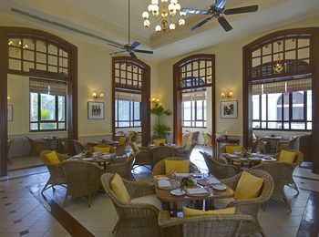 Hotel The Strand, Yangon