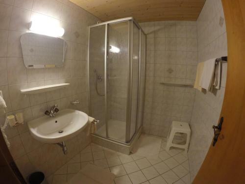 Hostal G�stehaus Alpenland