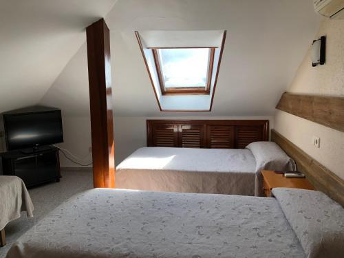 Hotel El Color�n