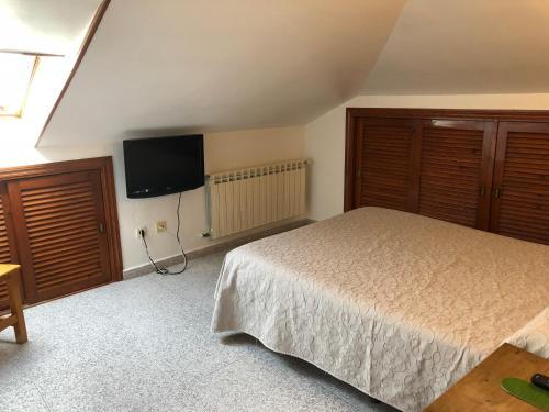 Hotel El Color�n