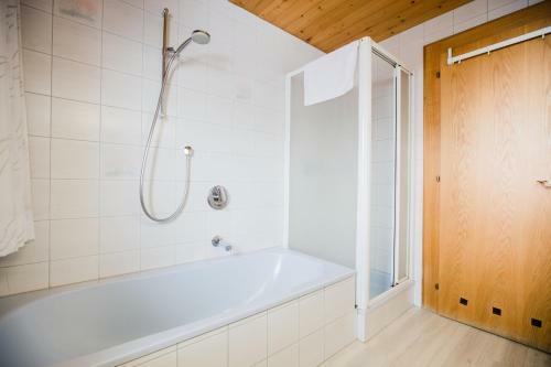 Aparthotel Dorfplatzl Garni