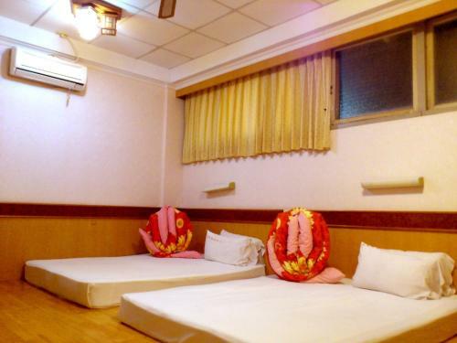 Albergue Jin Lon Hotel