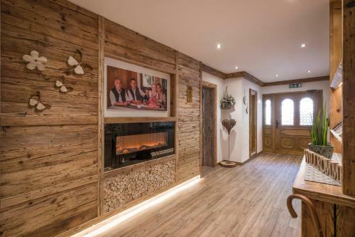Hostal Pension Alpengru�