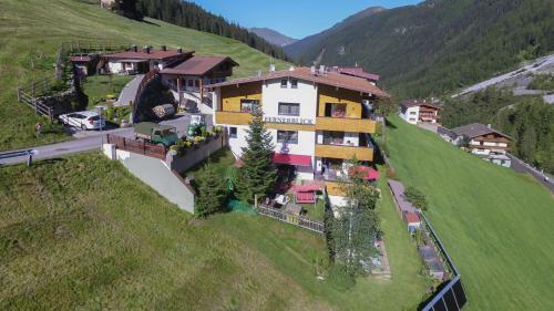 Hostal G�stehaus Fernerblick