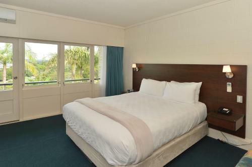 Flames International Hotel