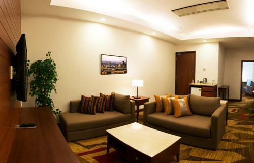 Hotel Summit Parkview Yangon