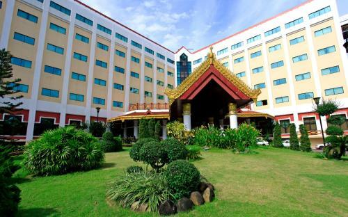 Hotel Summit Parkview Yangon