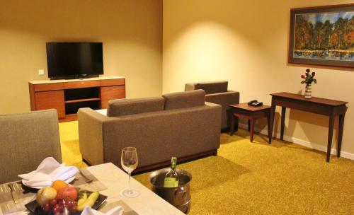 Hotel Summit Parkview Yangon