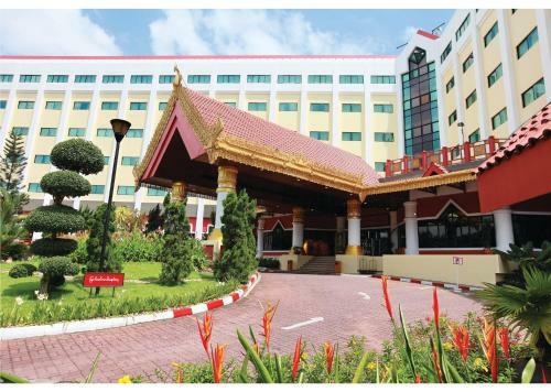 Hotel Summit Parkview Yangon