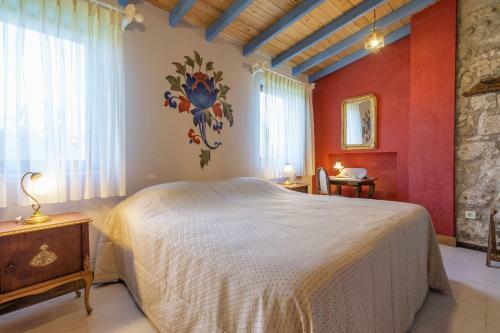 Hostal Sakin Ev Hotel