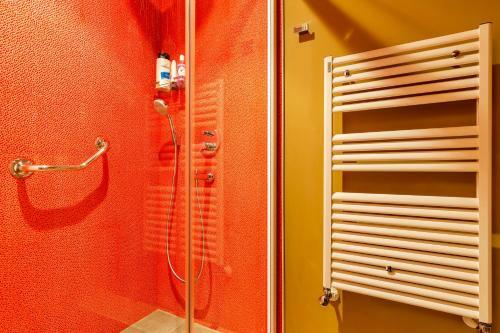 Hostal Sakin Ev Hotel