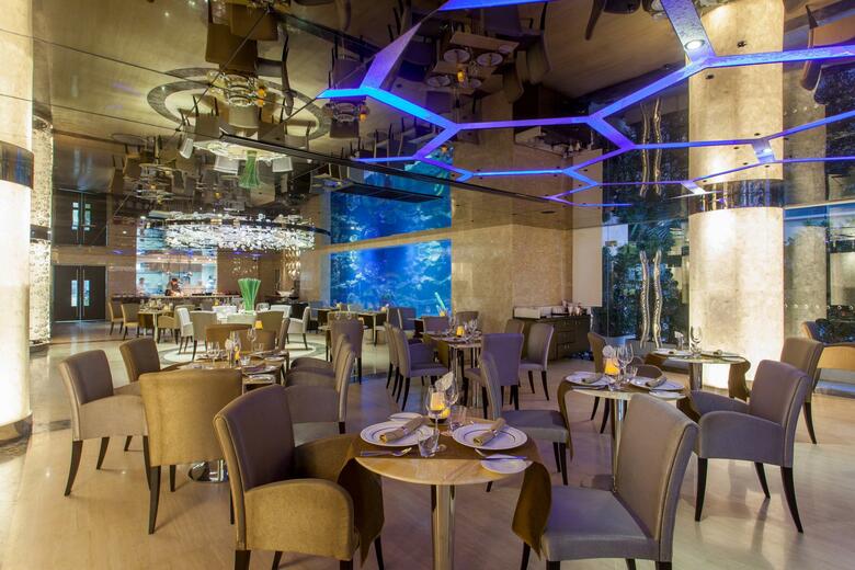 Hotel Centara Grand Phratamnak Pattaya
