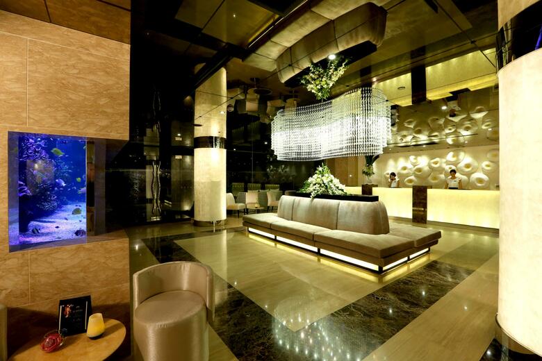 Hotel Centara Grand Phratamnak Pattaya