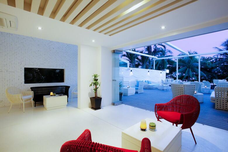 Hotel Centara Grand Phratamnak Pattaya