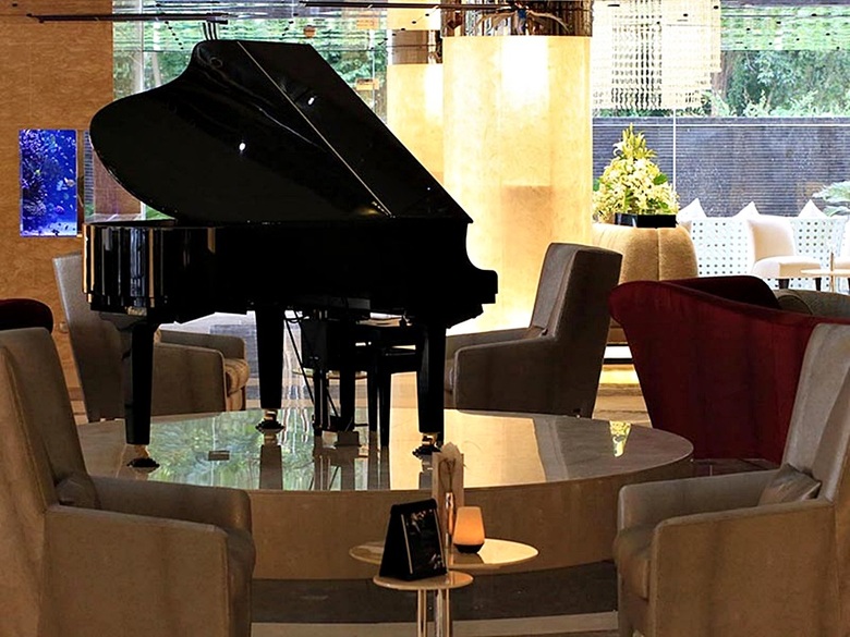 Hotel Centara Grand Phratamnak Pattaya
