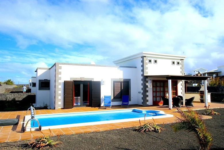 Villa Alejandro