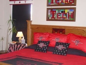 Woodrow House Bed & Breakfast