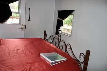 Woodrow House Bed & Breakfast