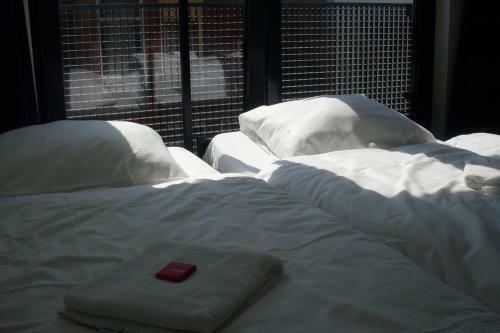 Bud Gett Hostels