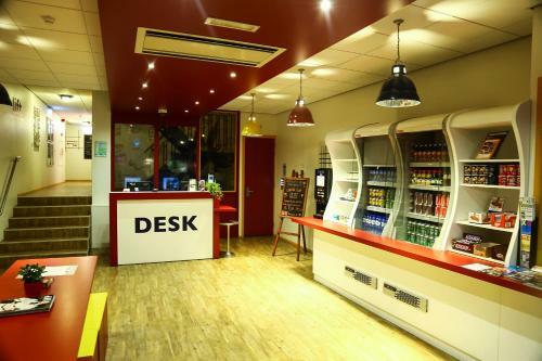 Bud Gett Hostels
